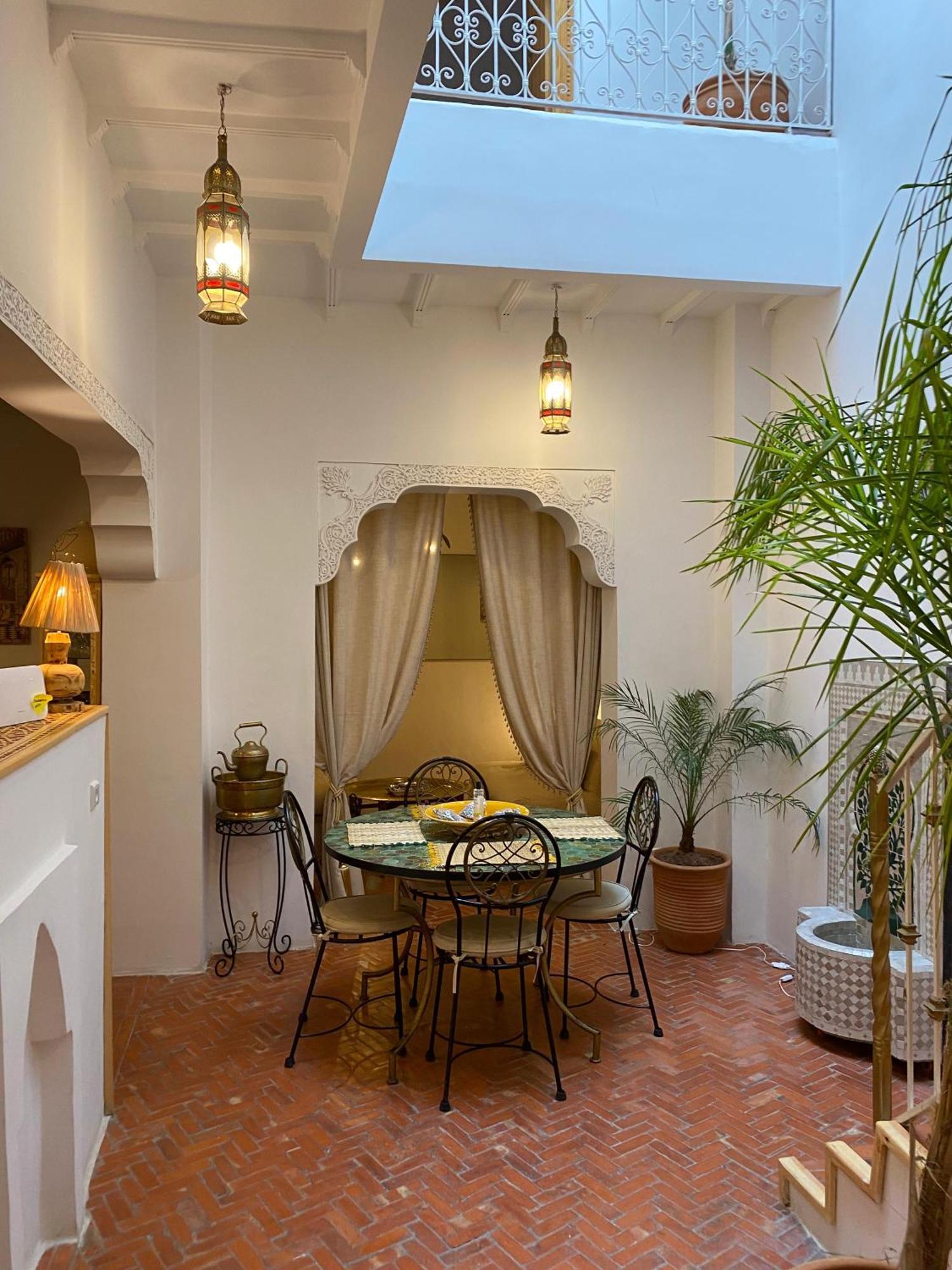 Appartement Dar Dada Climatise A Votre Disposition Dans Sa Totalite Et De Facon Exclusive *