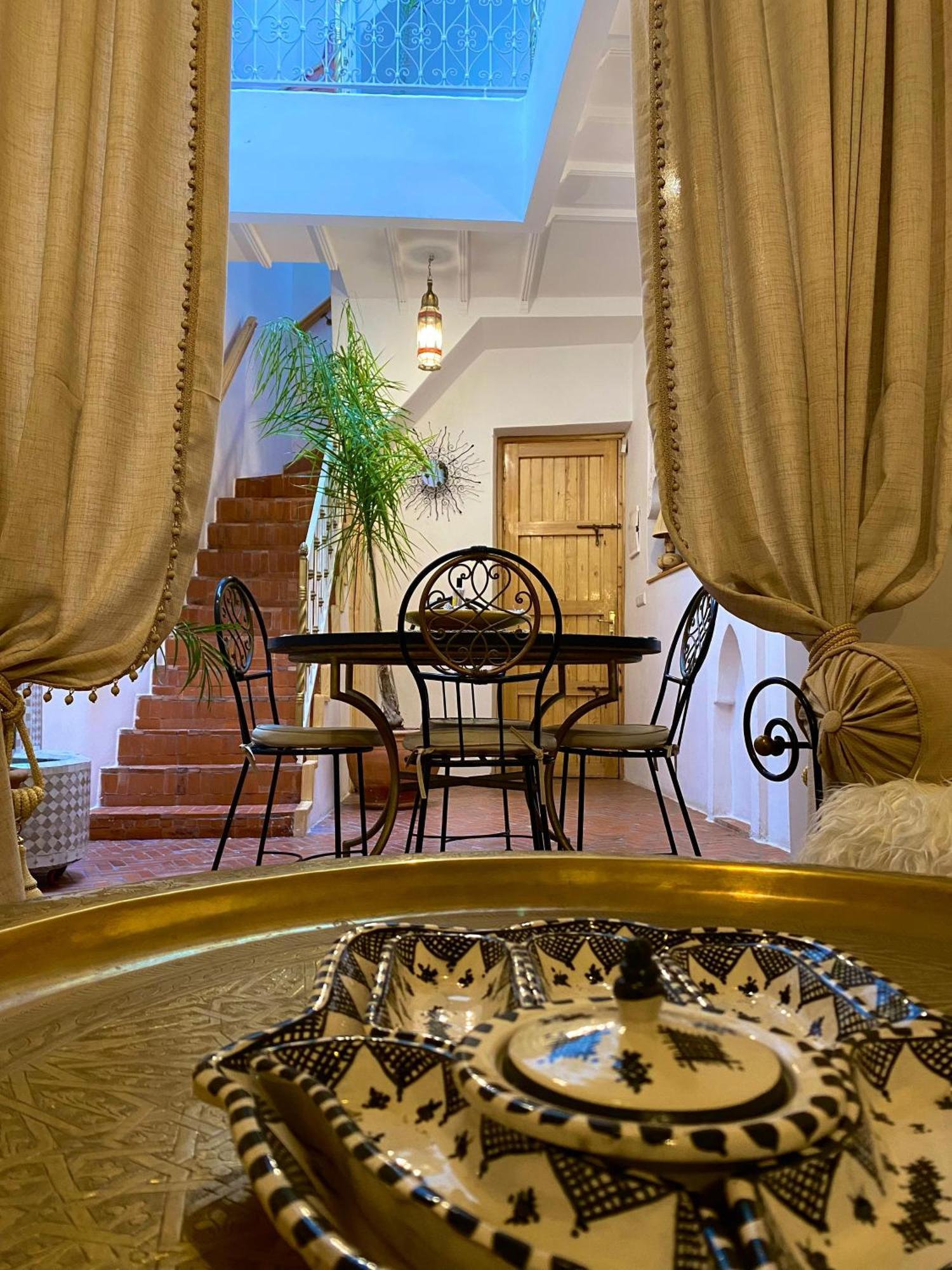 Dar Dada Climatise A Votre Disposition Dans Sa Totalite Et De Facon Exclusive Appartement Safi